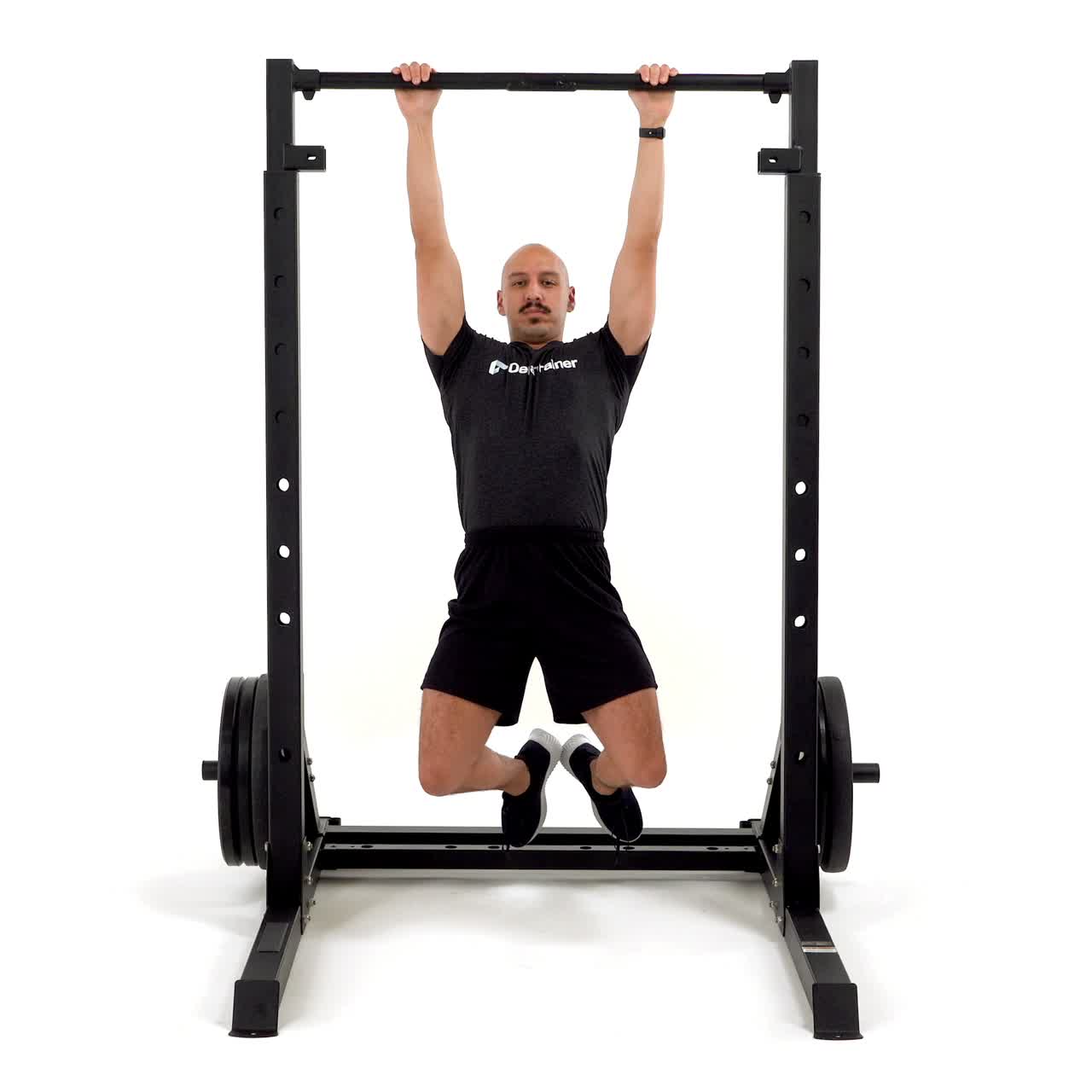 Engaged Scapular Hanging with trainwell