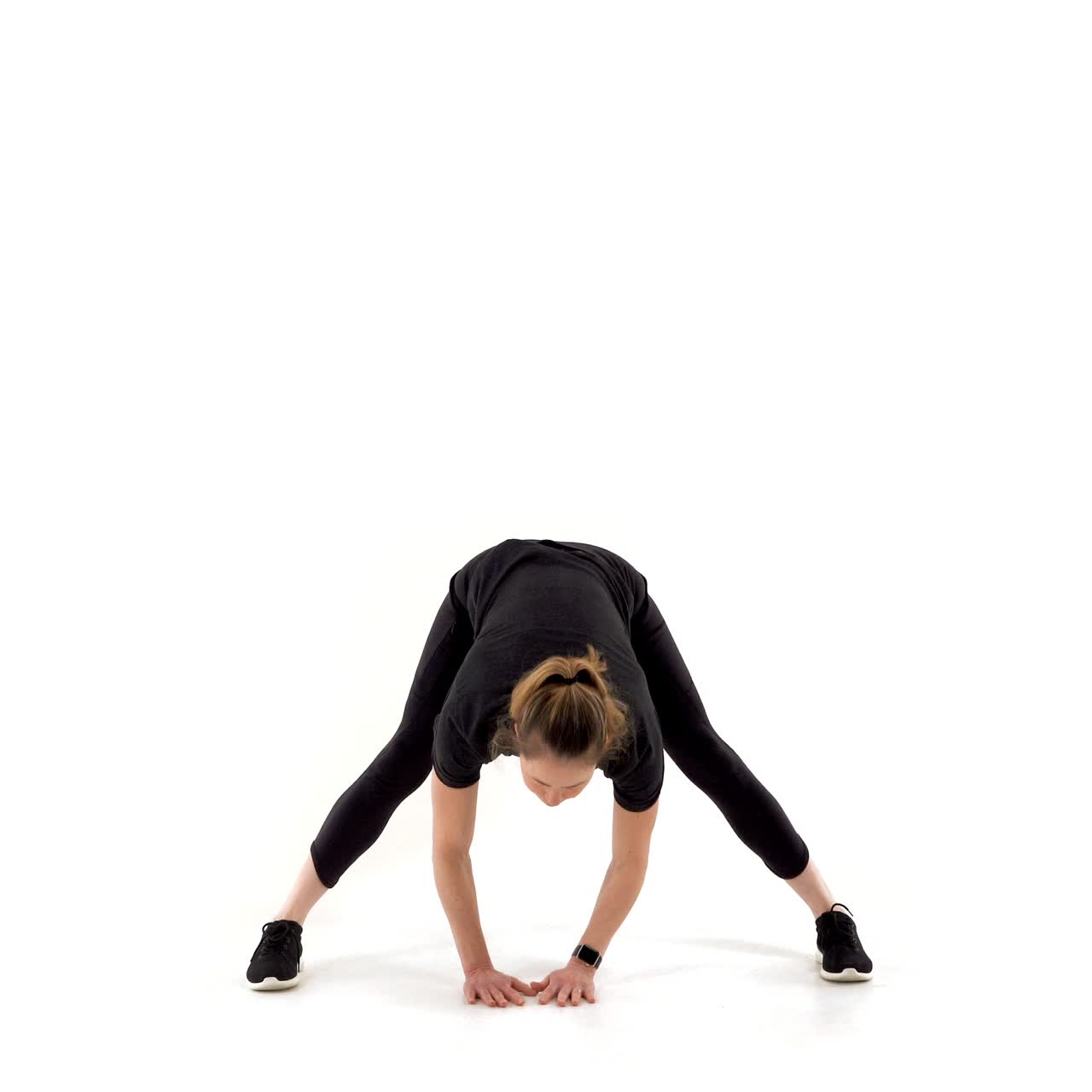 Straddle Stretch with trainwell