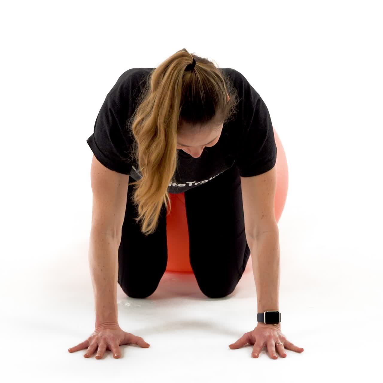 Yoga Ball Knee Tuck with trainwell