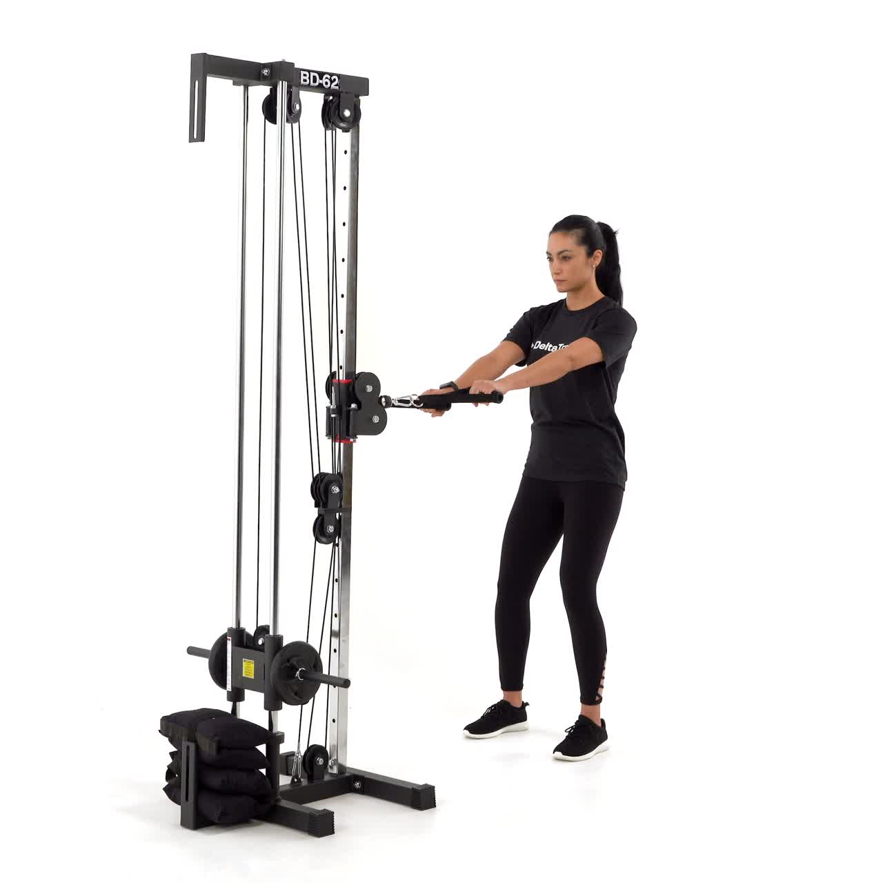 Cable Wide Row with trainwell