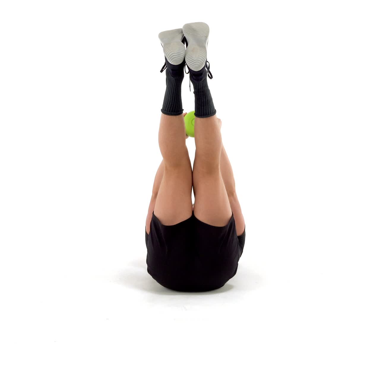 Kettlebell Toe Touch Crunch with trainwell