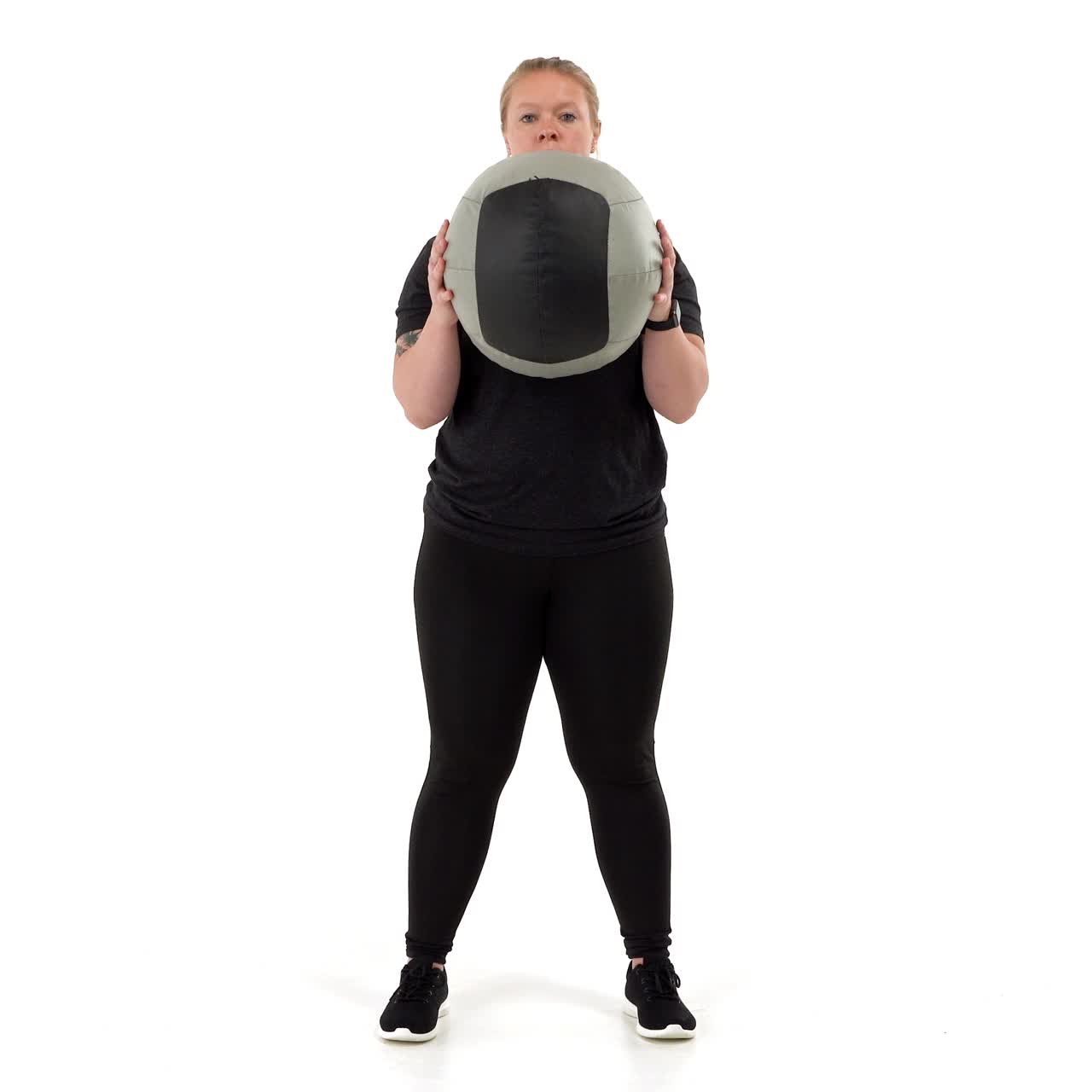 Med Ball Goblet Squat with trainwell