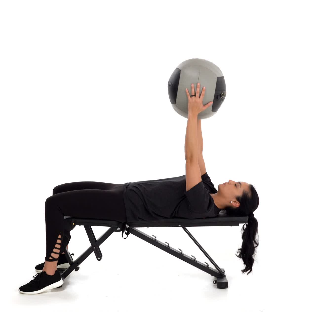 Med Ball Skull Crusher with trainwell