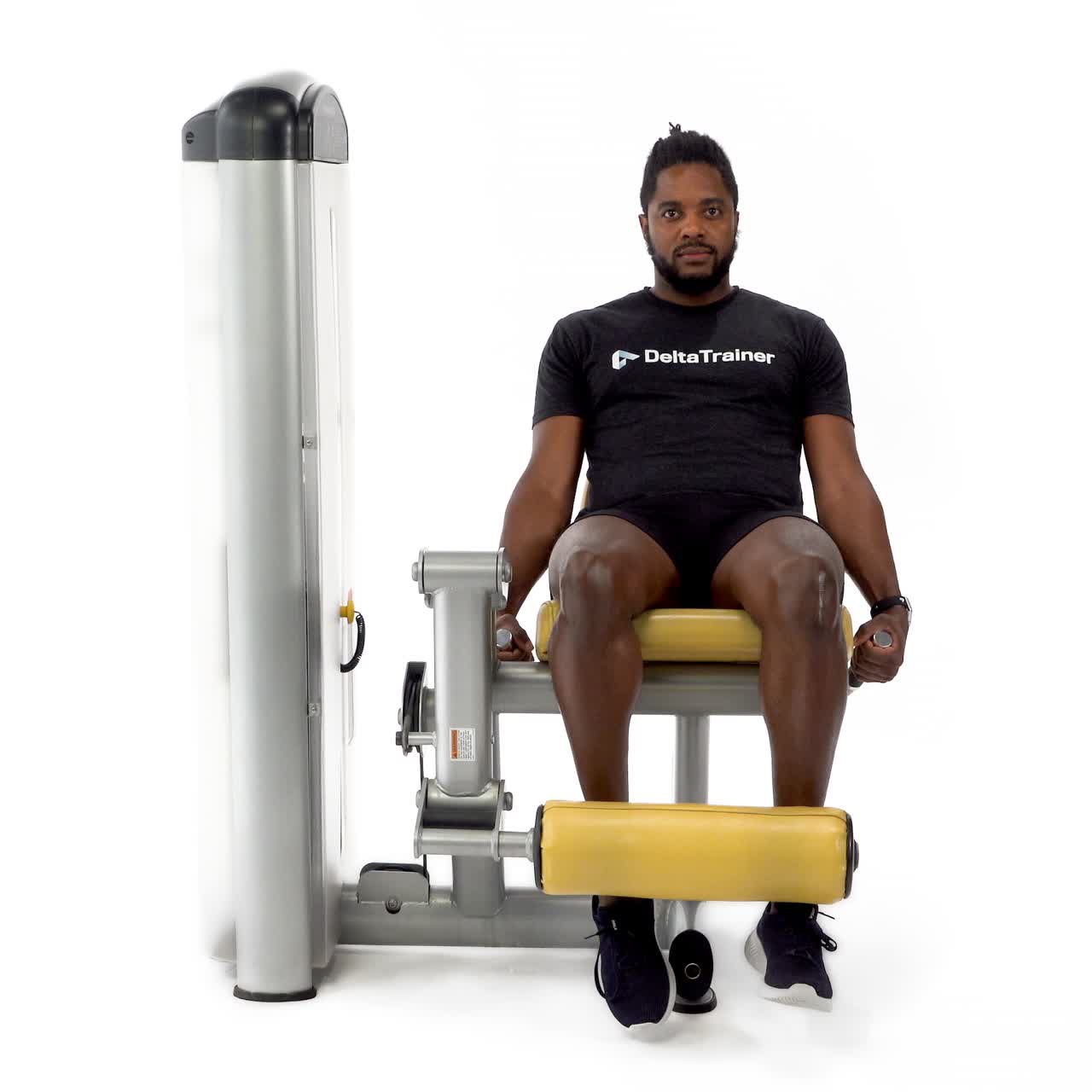 Single Leg Machine Leg Extension with trainwell